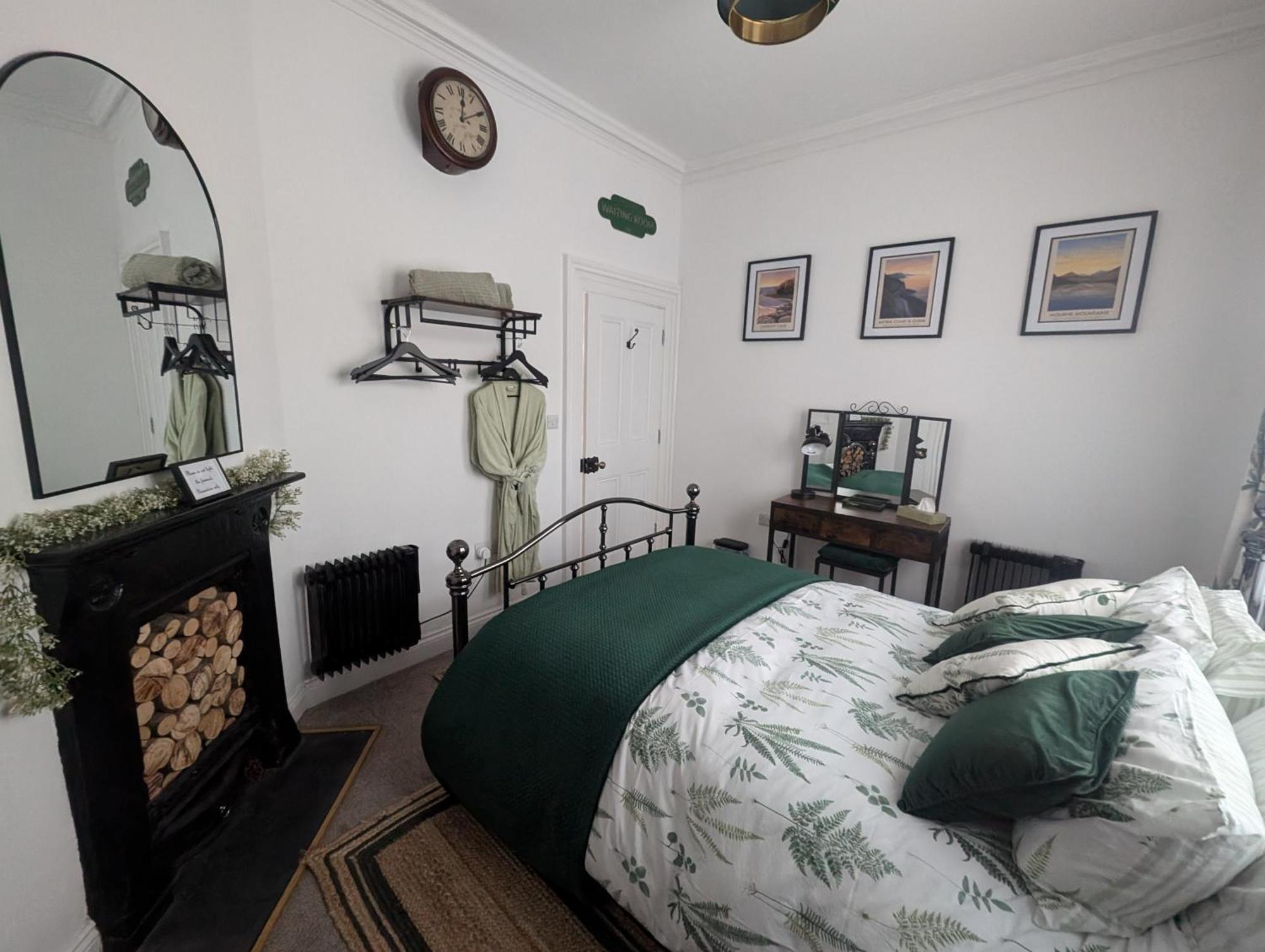 The Railway Sleeper Appartement Cullybackey Buitenkant foto